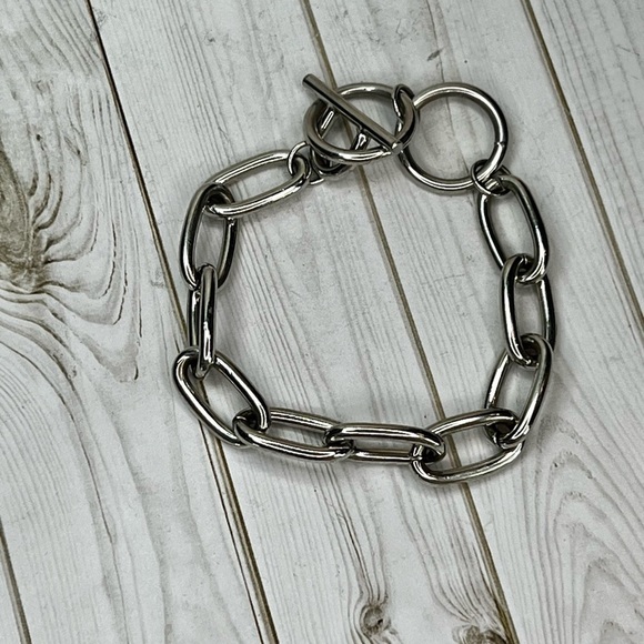 Silver-tone Chain Bracelet Modern Contemporary Statement - Picture 3 of 6